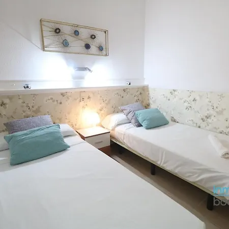 Apartment Internacional Cambrils, Climatizado Y Con Piscina *